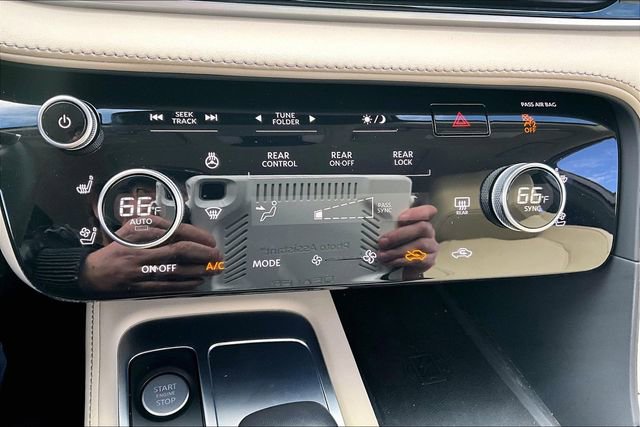 Used 2024 INFINITI QX60 Luxe w/ Cargo Package image 32