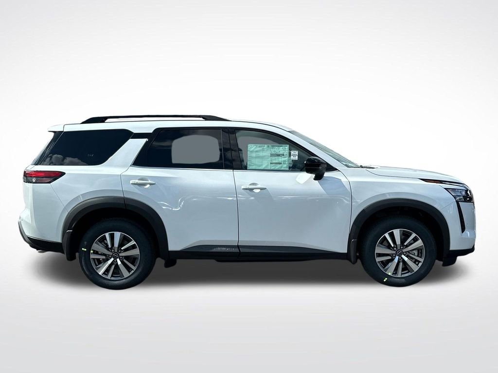 New 2026 Nissan Pathfinder SL AWD/4WD image 6