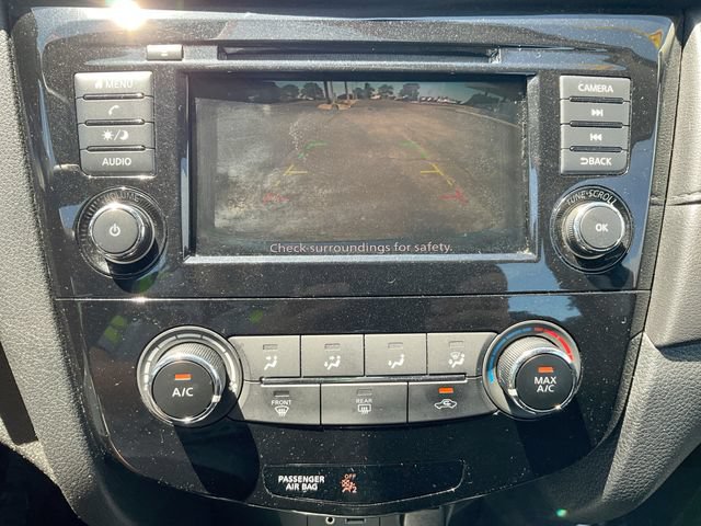 Used 2019 Nissan Rogue S AWD/4WD image 15