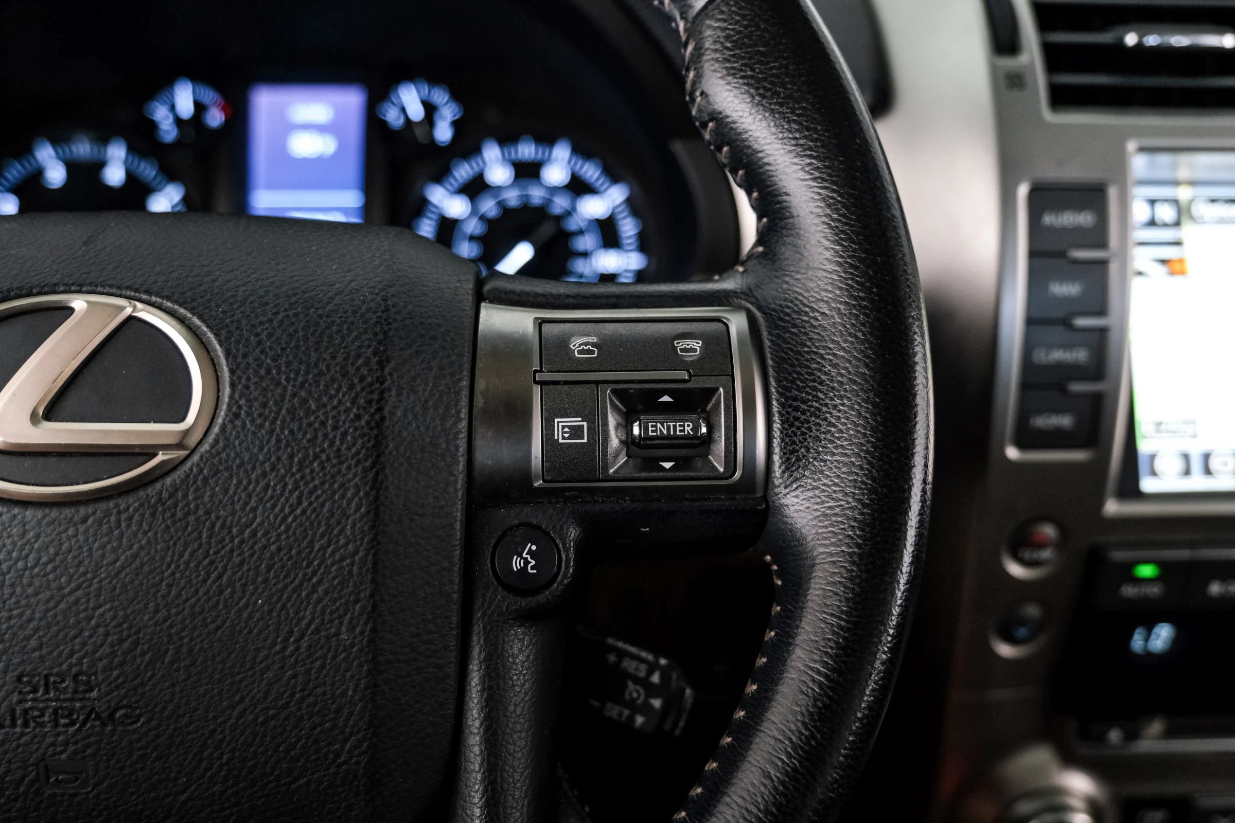 Used 2018 Lexus GX 460 w/ Navigation Package AWD/4WD image 14