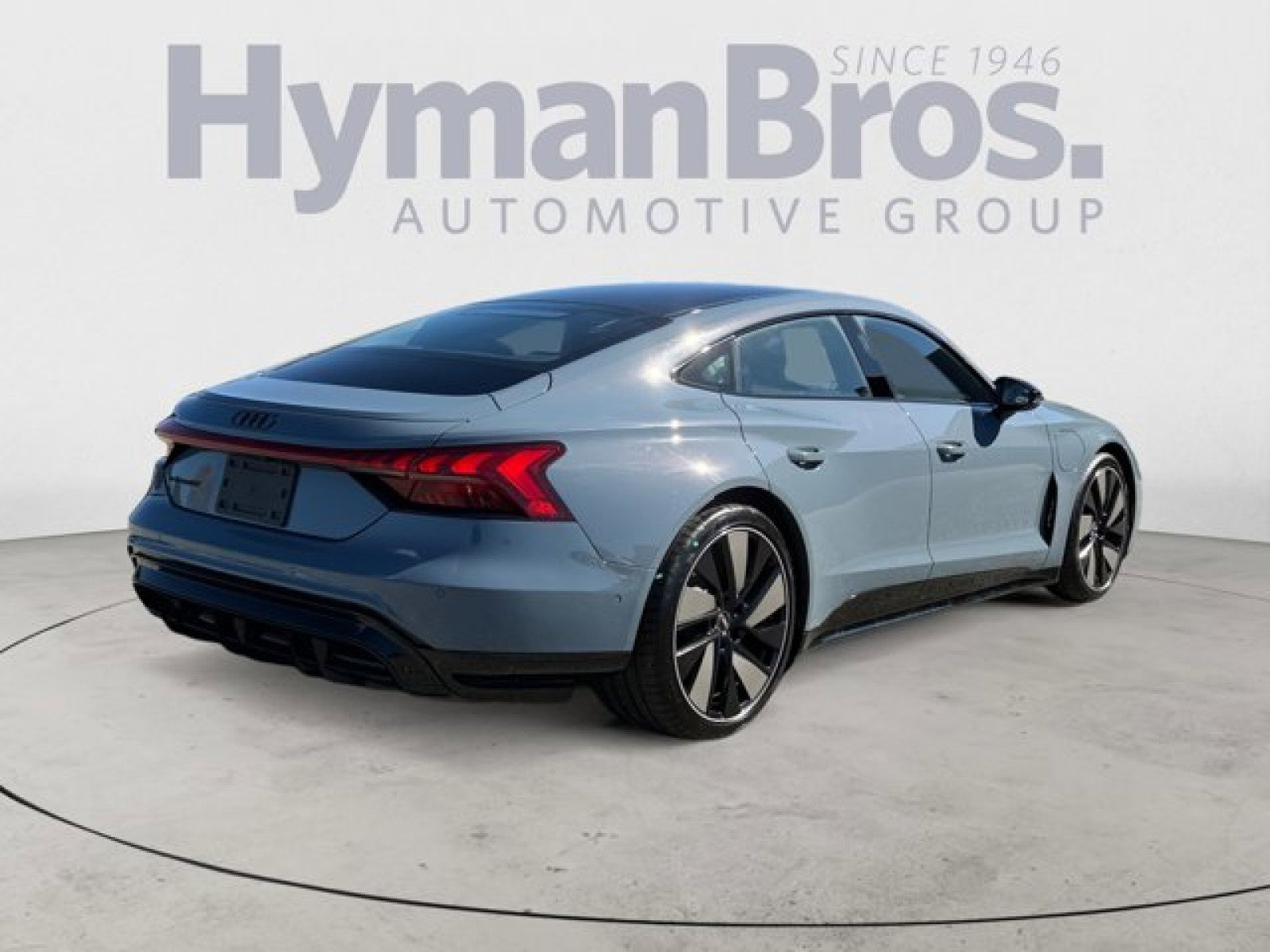 Used 2023 Audi e-tron GT Prestige w/ Prestige Package image 3