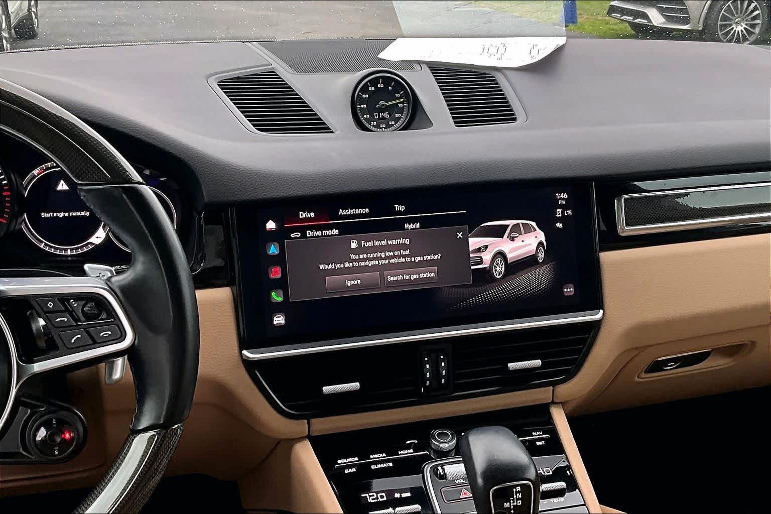 Used 2022 Porsche Cayenne E-Hybrid AWD/4WD image 7