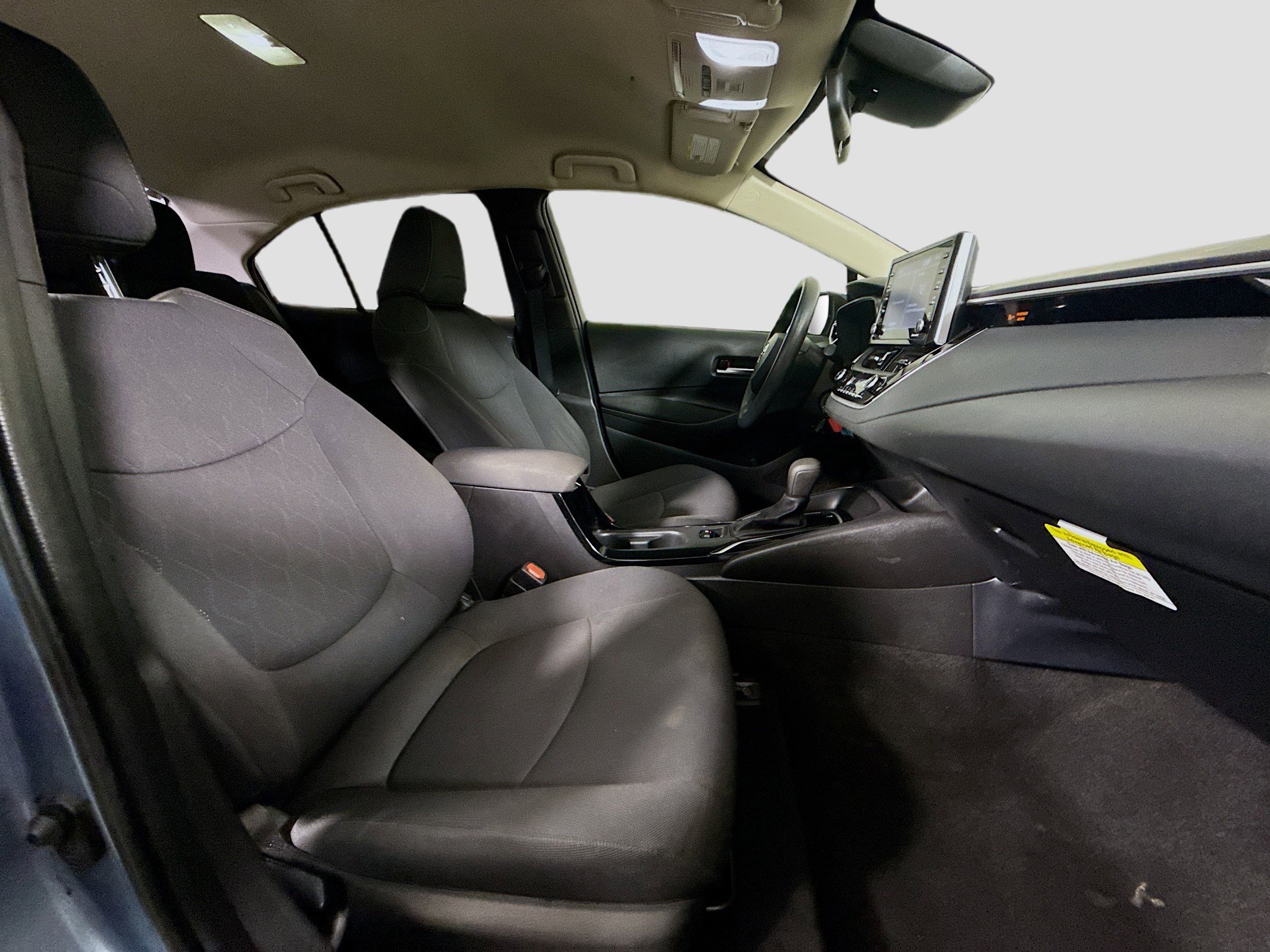Used 2021 Toyota Corolla LE FWD image 28