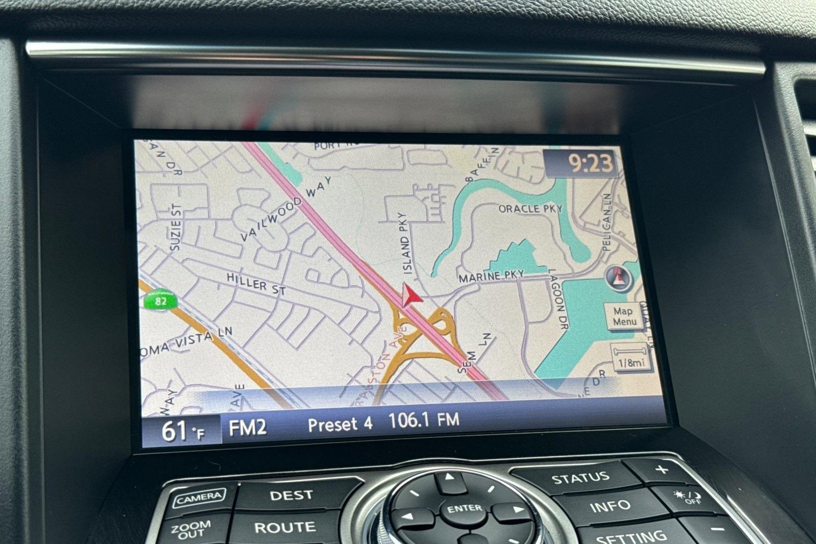 Used 2010 INFINITI FX35 AWD w/ Navigation Pkg image 24