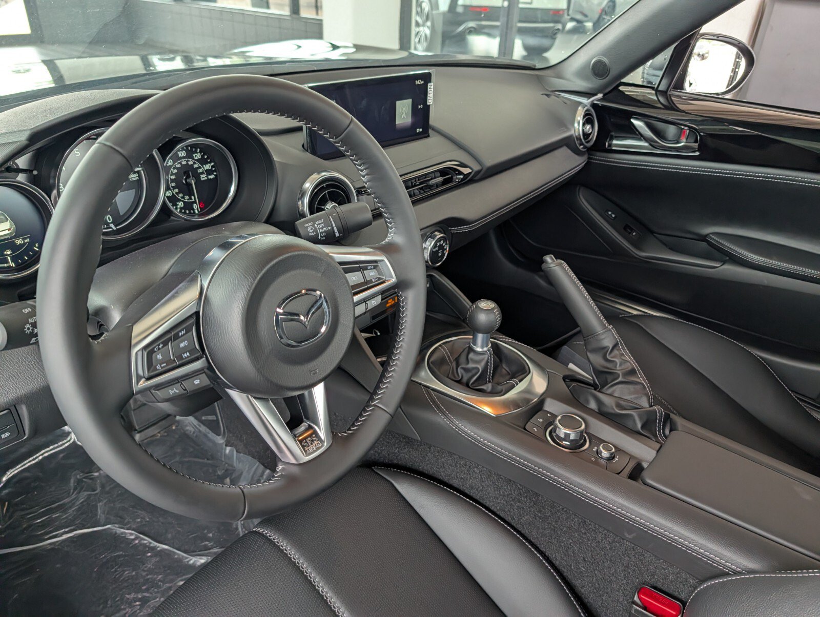 New 2026 MAZDA MX-5 Miata Grand Touring w/ Appearance Package RWD image 13