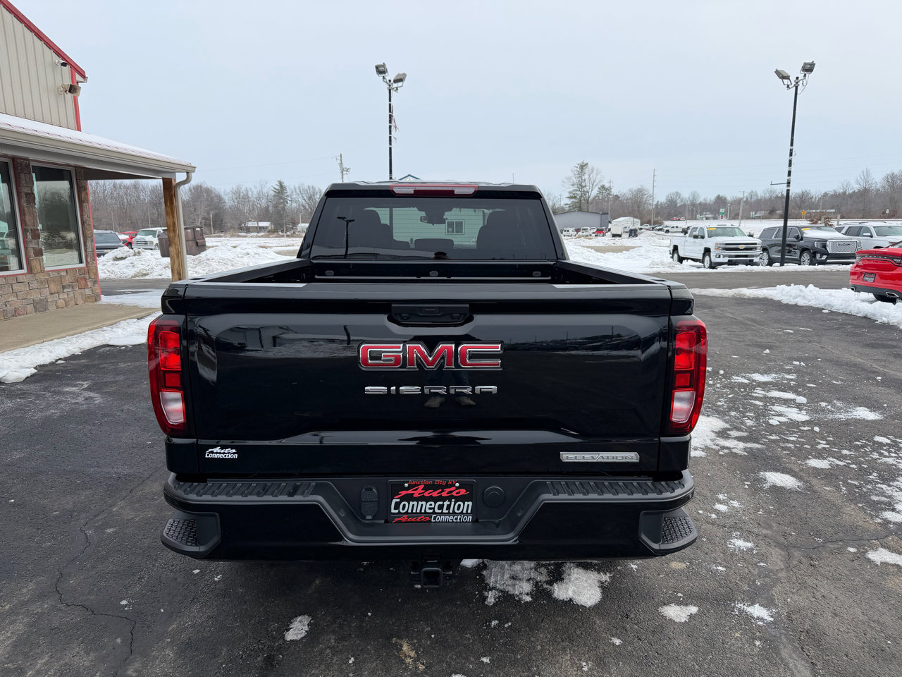 Used 2026 GMC Sierra 1500 Elevation image 5