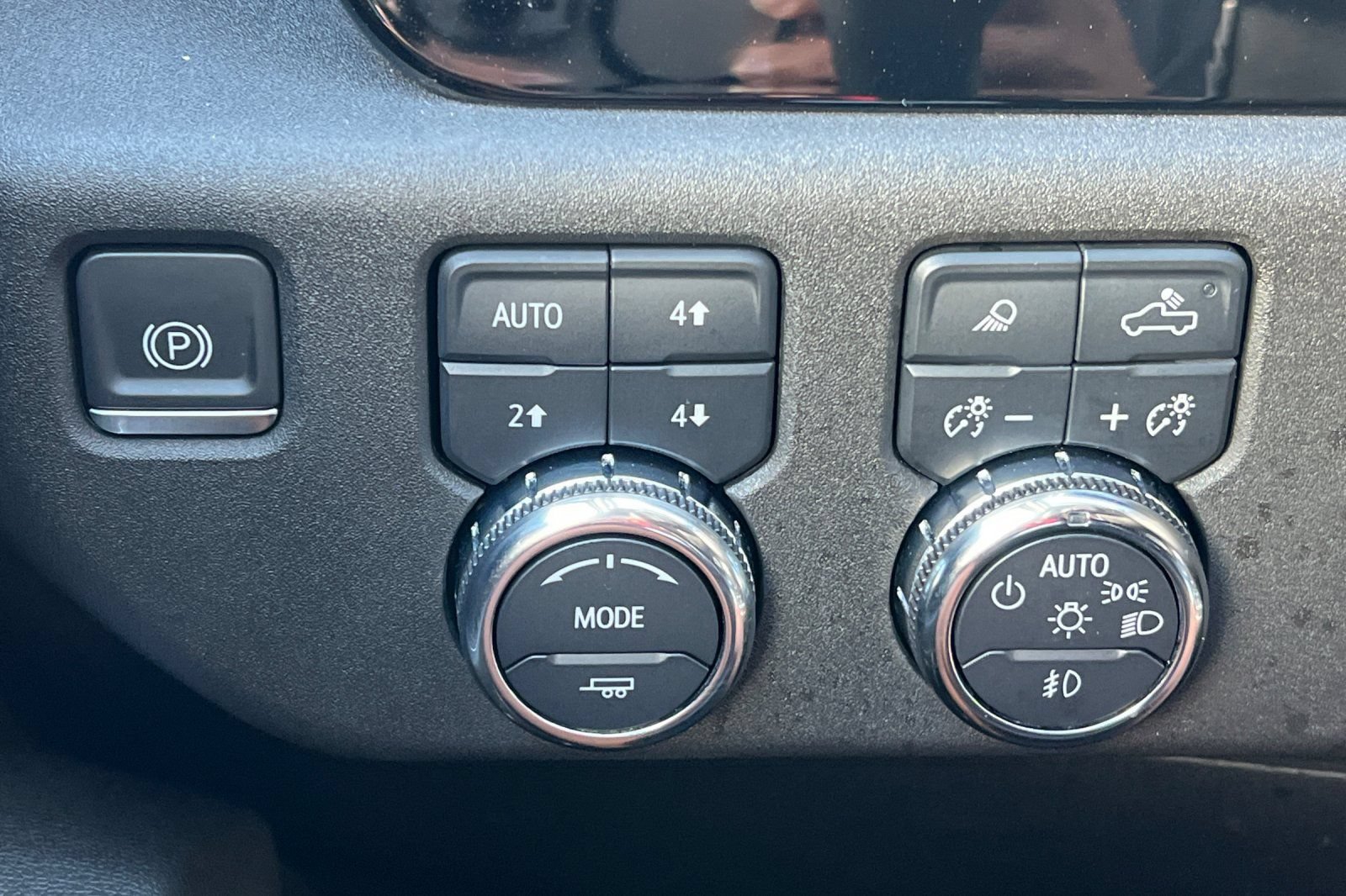 Used 2023 GMC Sierra 1500 Elevation w/ Elevation Premium Package AWD/4WD image 37