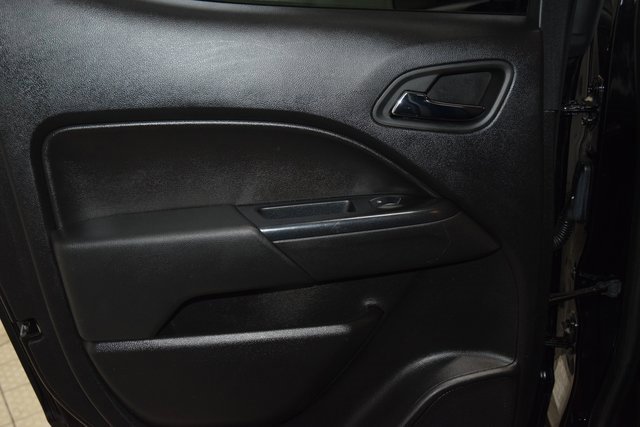 Used 2018 Chevrolet Colorado LT w/ Redline Special Edition image 42