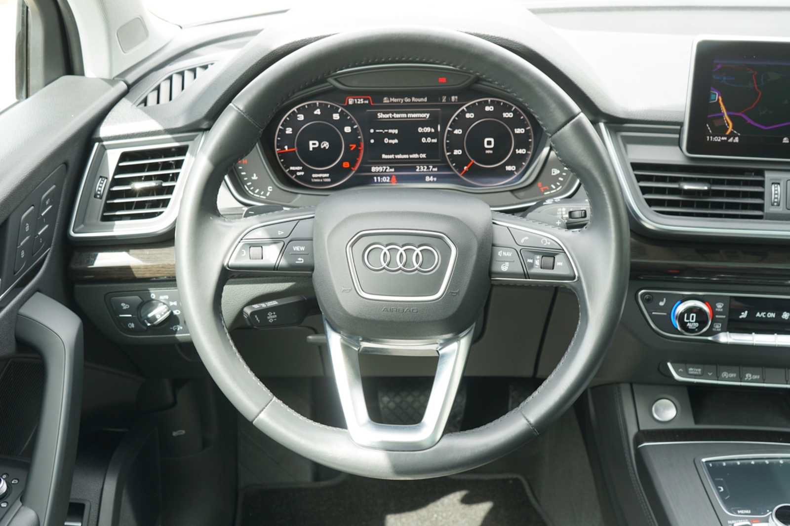 Used 2019 Audi Q5 2.0T Premium Plus w/ Premium Plus Package AWD/4WD image 24