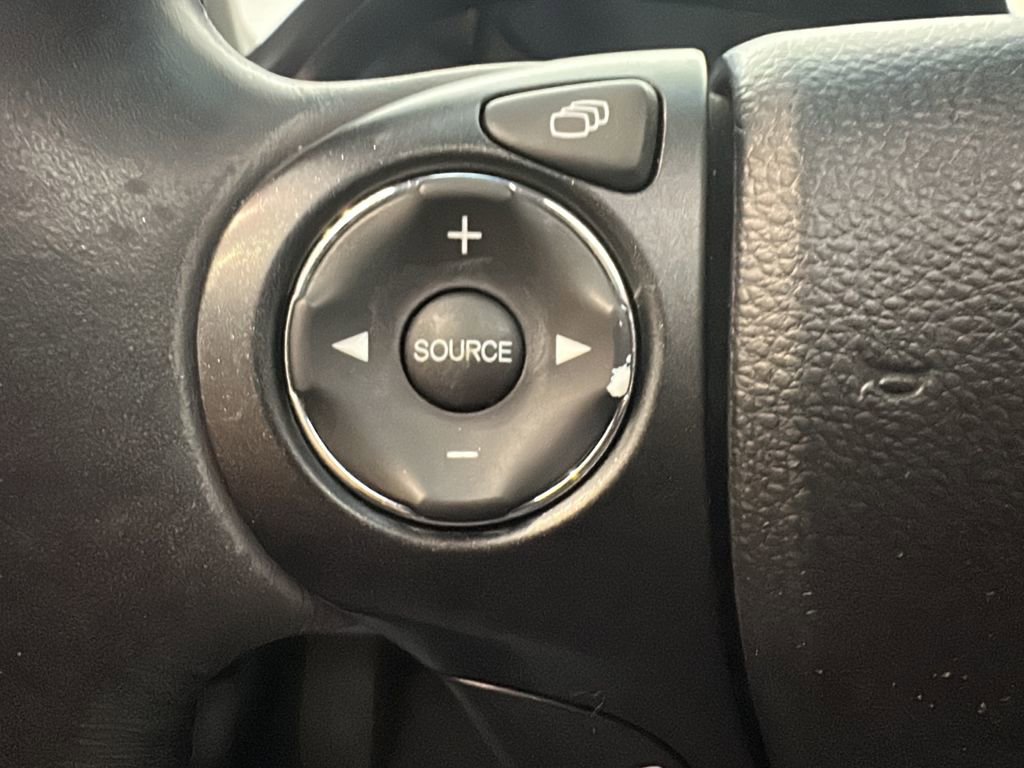 Used 2013 Honda Accord EX-L image 22