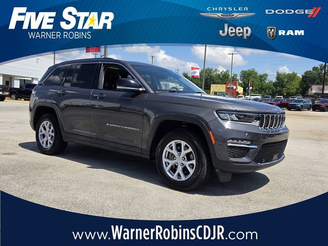 Used 2022 Jeep Grand Cherokee Limited w/ Luxury Tech Group II RWD image 1