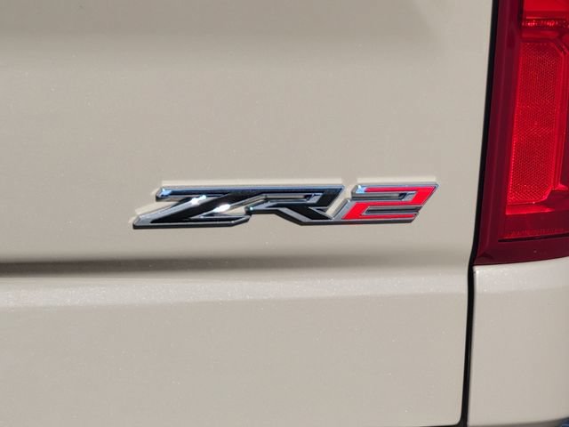 Used 2022 Chevrolet Silverado 1500 ZR2 w/ Technology Package AWD/4WD image 11