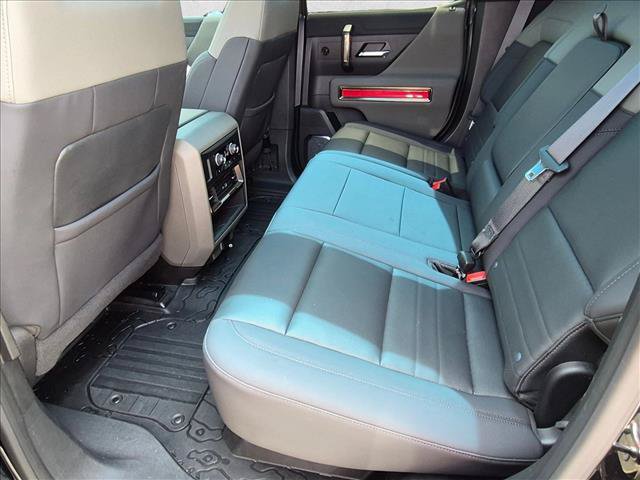 Used 2024 GMC Hummer EV 3X AWD/4WD image 16