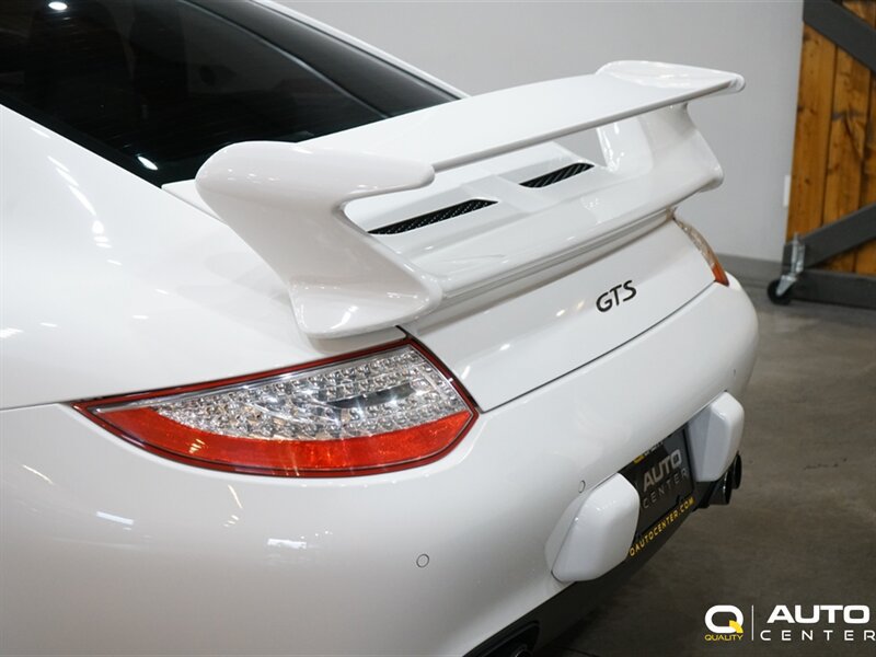 Used 2012 Porsche 911 Carrera GTS RWD image 10