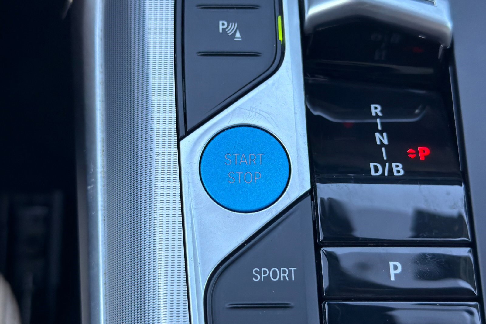 Certified 2023 BMW i4 eDrive35 w/ Premium Package RWD image 28
