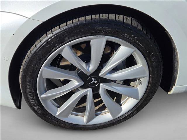 Used 2020 Tesla Model 3 Performance image 19