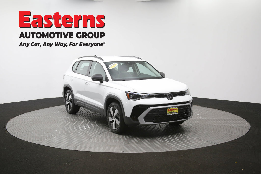 Used 2025 Volkswagen Taos S AWD/4WD image 49