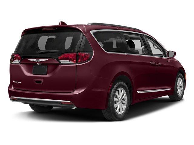 Used 2017 Chrysler Pacifica Touring-L Plus FWD image 2