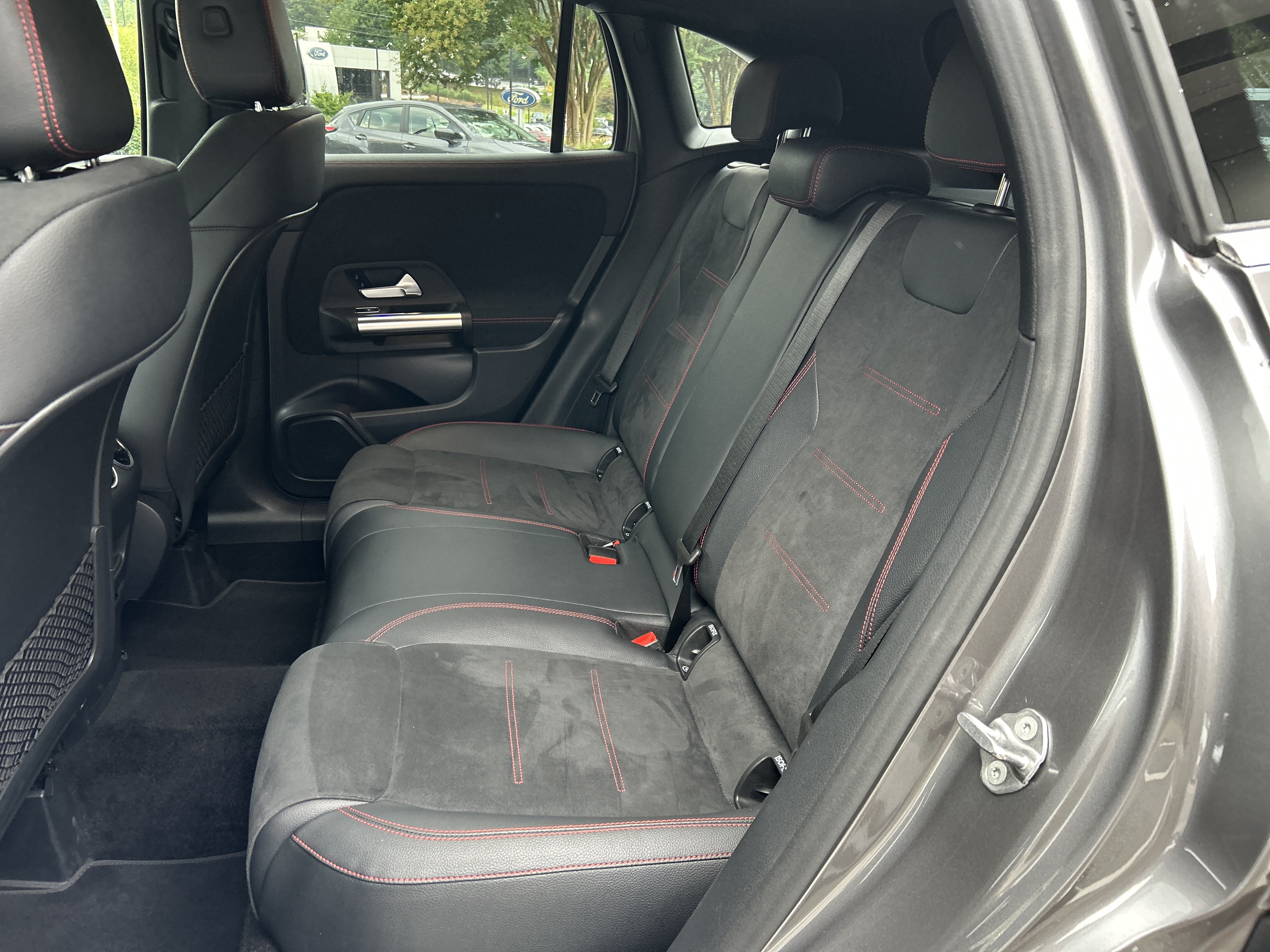 Certified 2023 Mercedes-Benz GLA 250 4MATIC image 39