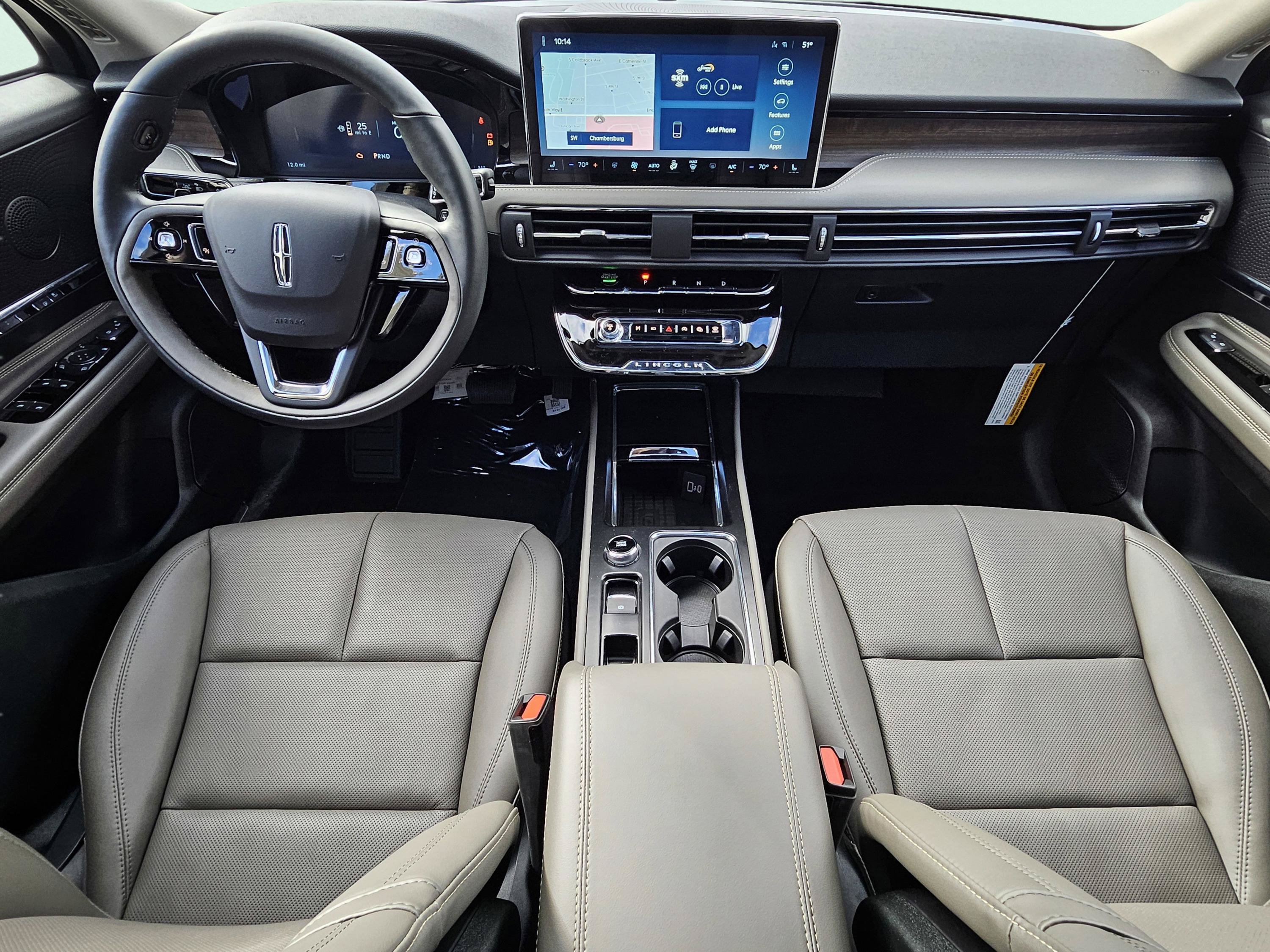 New 2026 Lincoln Corsair Reserve w/ Jet Appearance Package AWD/4WD image 17