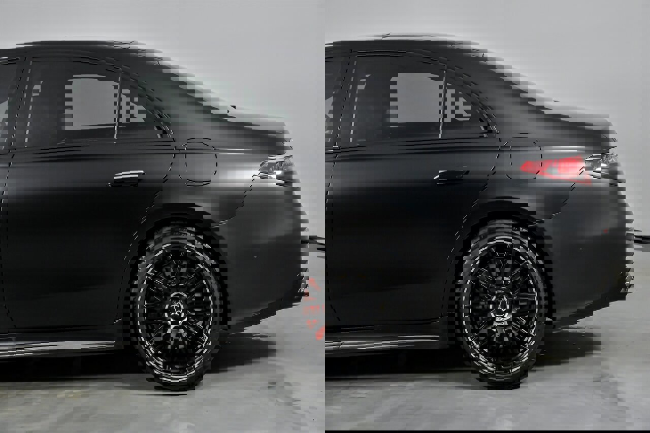 Used 2024 Mercedes-Benz S 63 AMG S image 9