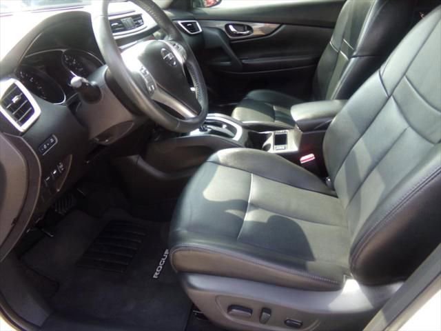 Used 2015 Nissan Rogue SL image 13