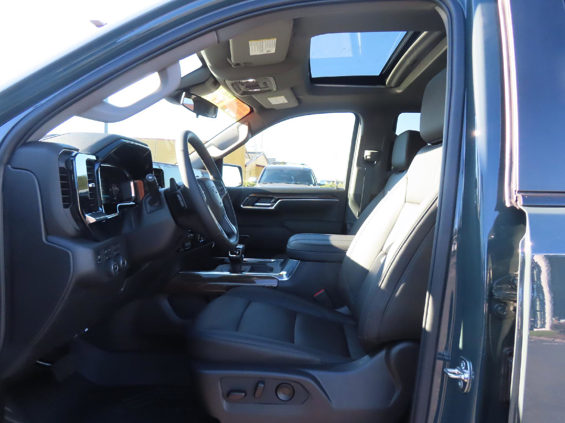 New 2026 Chevrolet Silverado 1500 LT Trail Boss w/ LT Trail Boss Premium Package image 16