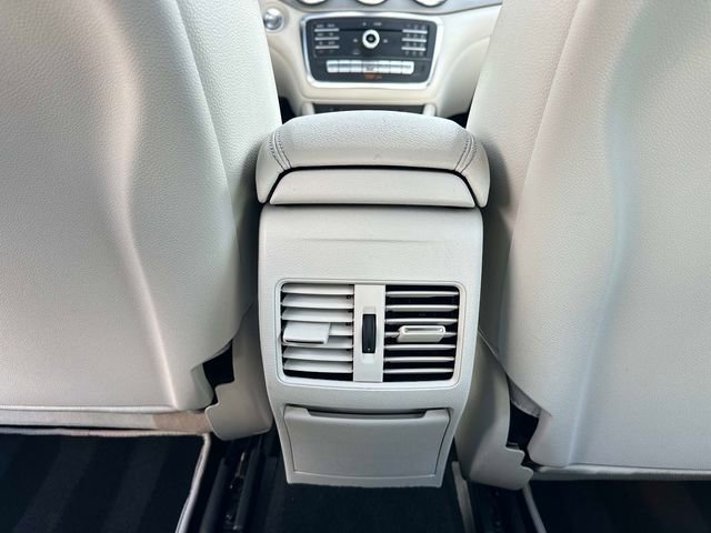 Used 2018 Mercedes-Benz CLA 250 4MATIC image 13