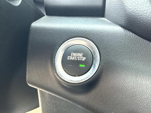Used 2024 GMC Terrain SLE FWD image 25