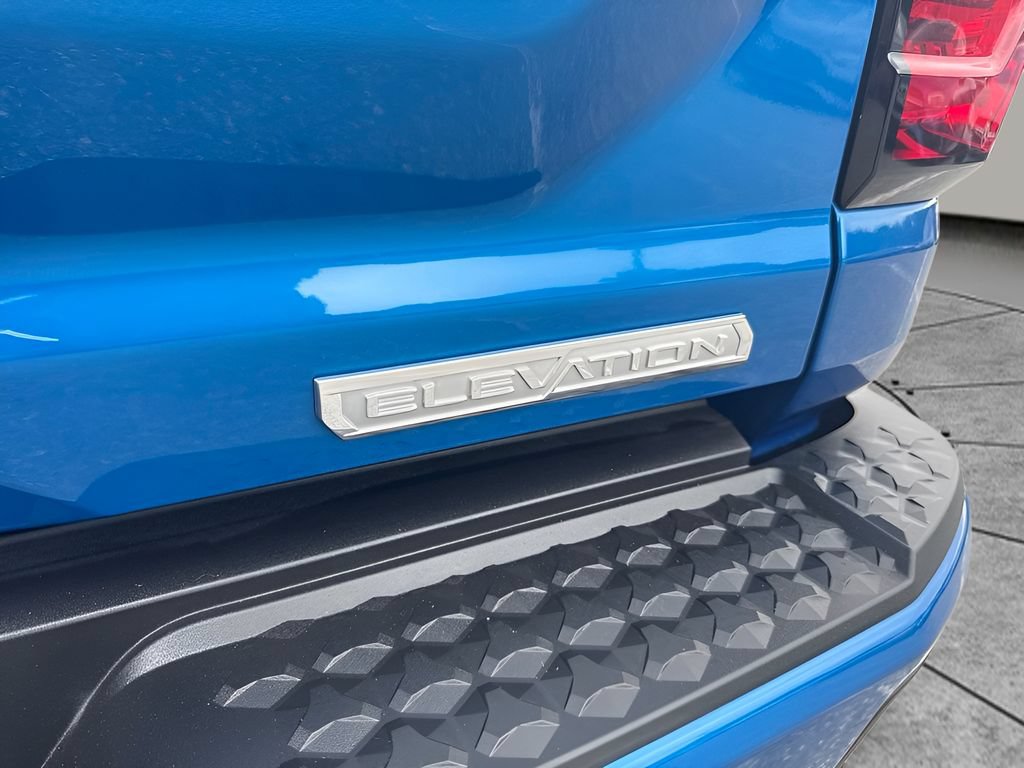 Used 2024 GMC Canyon Elevation w/ Elevation Premium Package AWD/4WD image 22