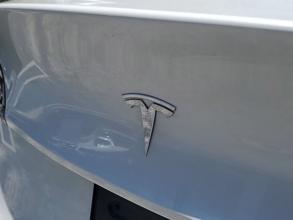 Used 2022 Tesla Model Y Long Range AWD/4WD image 7