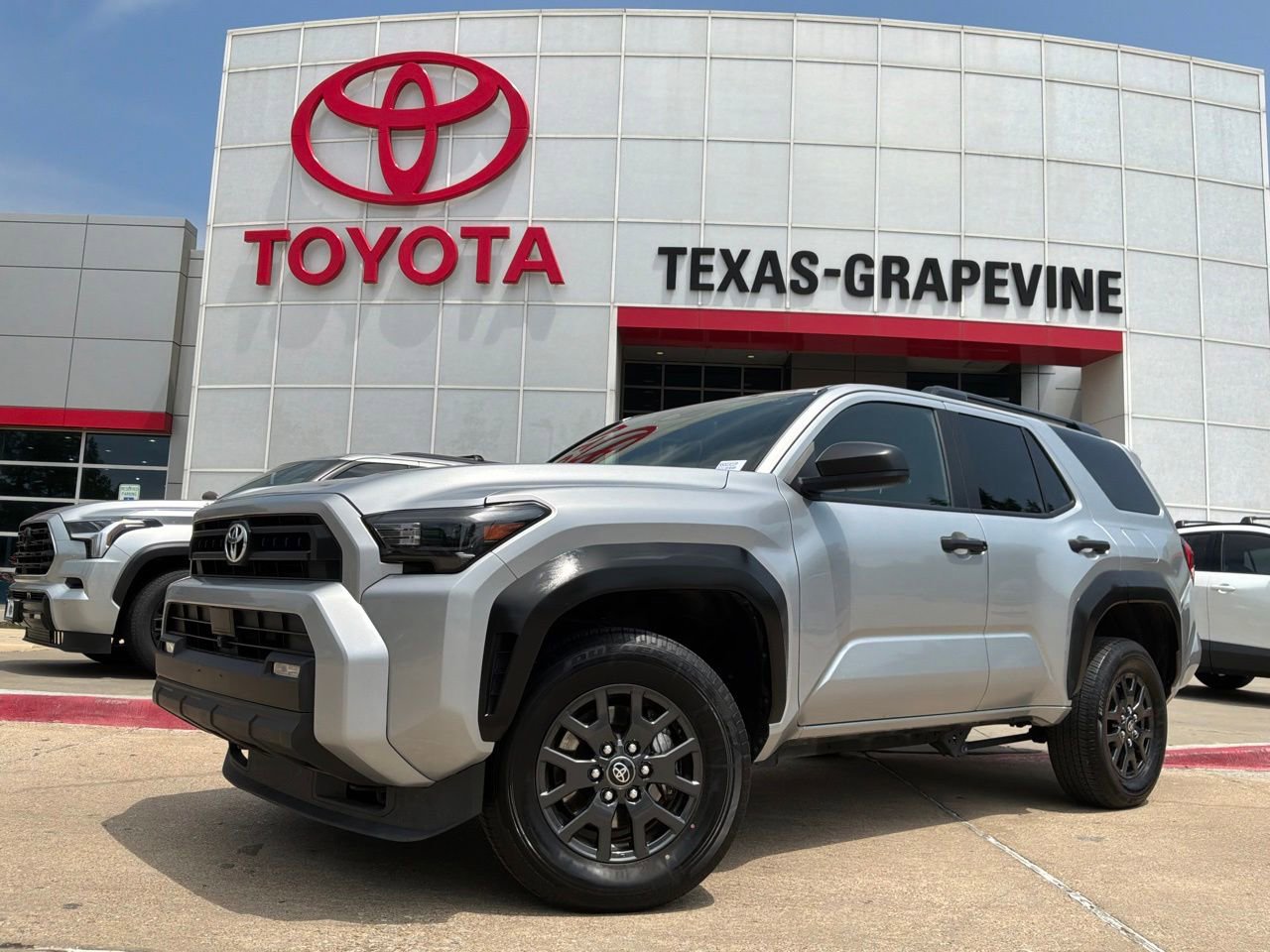 Used 2025 Toyota 4Runner SR5 RWD image 2