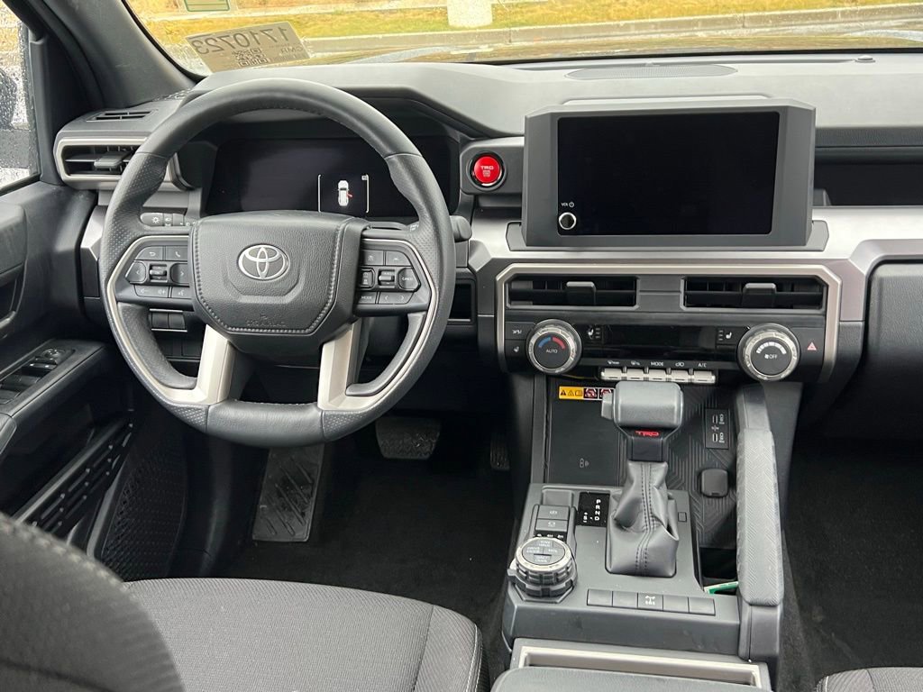 Used 2025 Toyota 4Runner TRD Off-Road AWD/4WD image 41