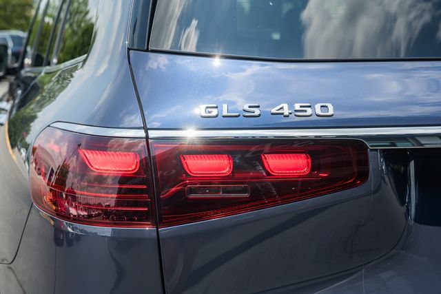 New 2026 Mercedes-Benz GLS 450 4MATIC image 7