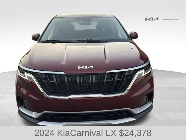 Used 2024 Kia Carnival LX FWD image 3