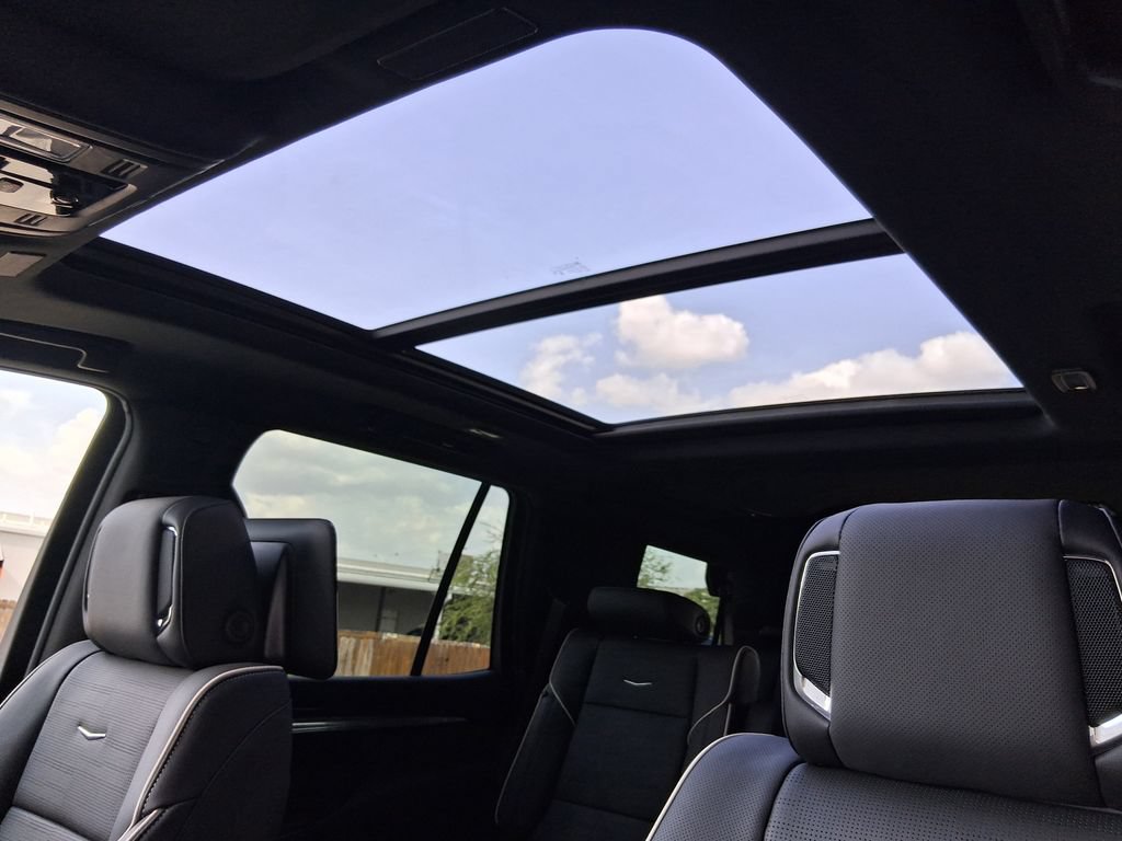New 2026 Cadillac Escalade Sport w/ Touring Package AWD/4WD image 22