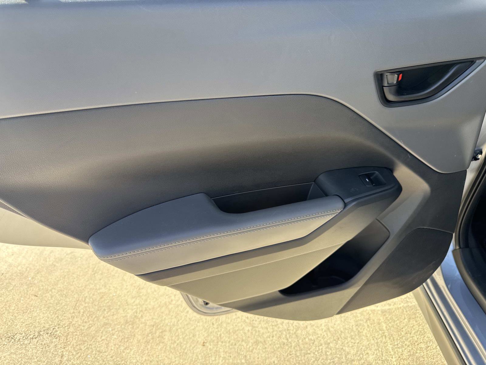 Certified 2025 Subaru Crosstrek 2.0i Premium w/ Crosstrek Mirror Package image 12