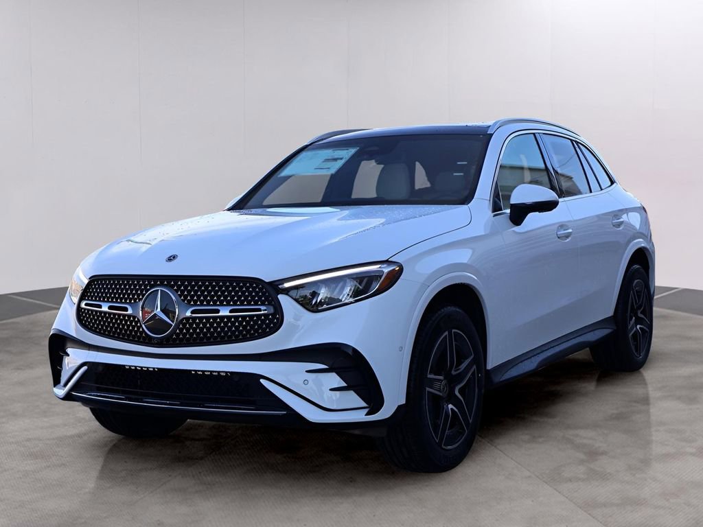Certified 2025 Mercedes-Benz GLC 300 4MATIC image 3
