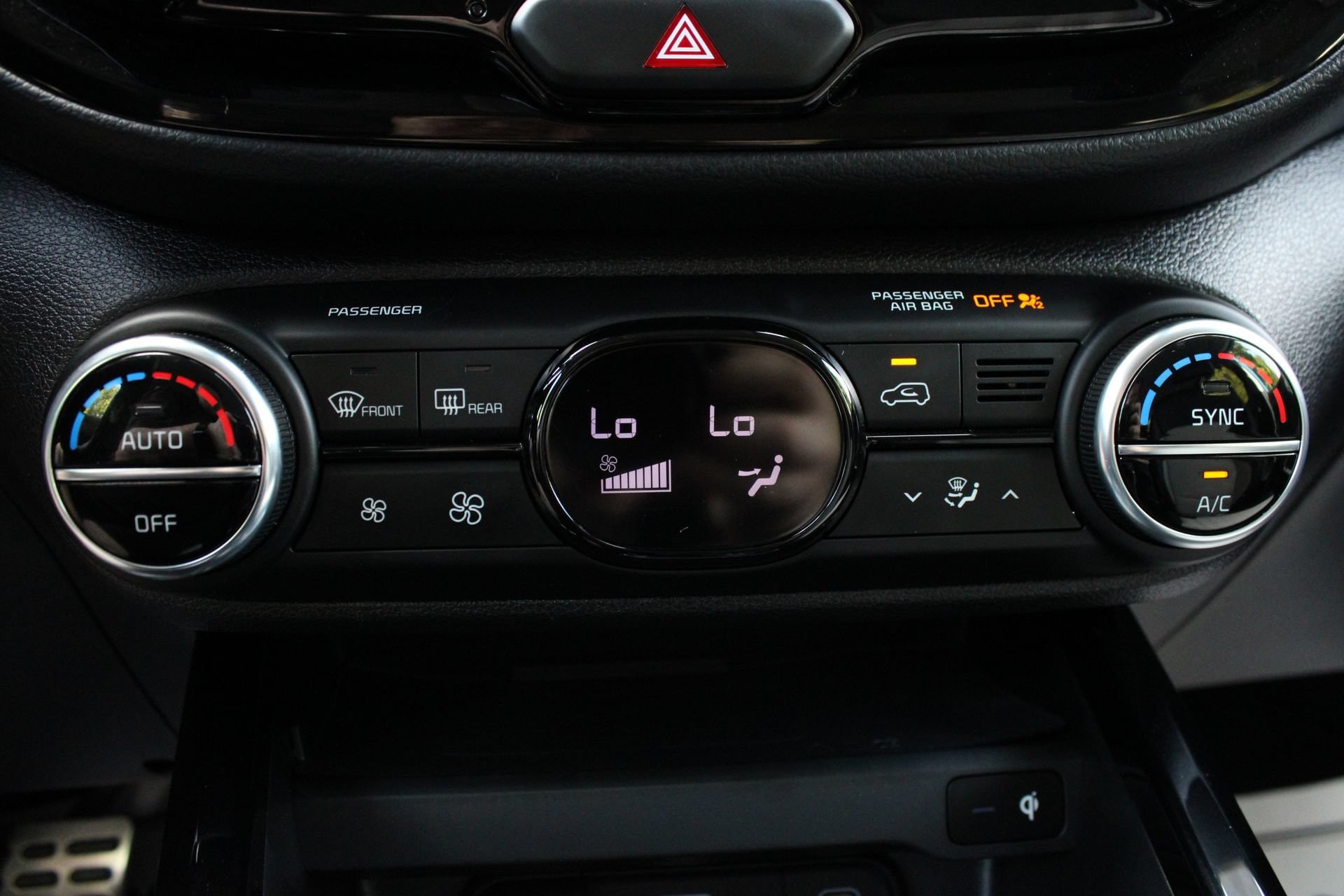 Used 2023 Kia Soul GT-Line FWD image 40