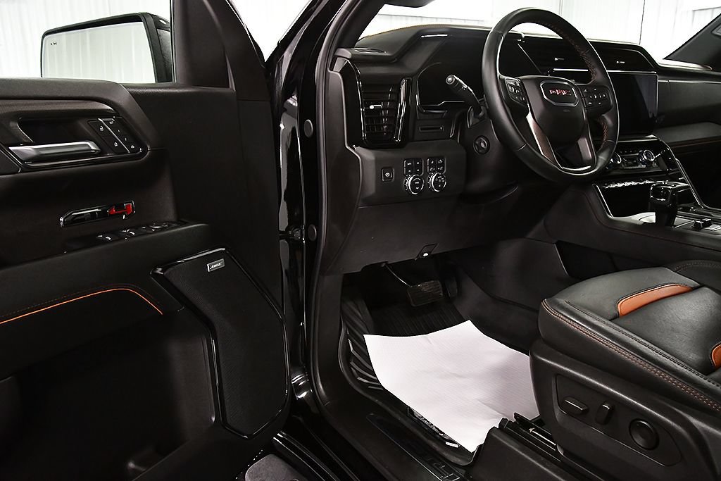 Used 2024 GMC Sierra 1500 AT4 w/ AT4 Premium Package AWD/4WD image 19