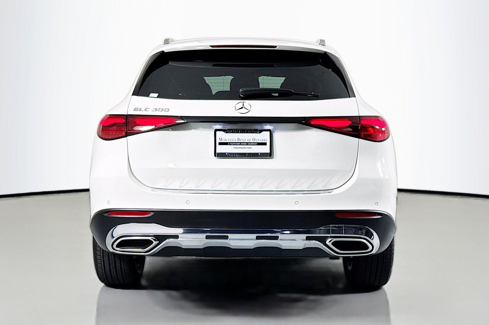Certified 2026 Mercedes-Benz GLC 300 image 3