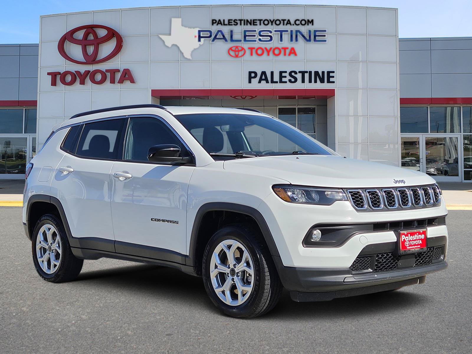 Used 2025 Jeep Compass Latitude