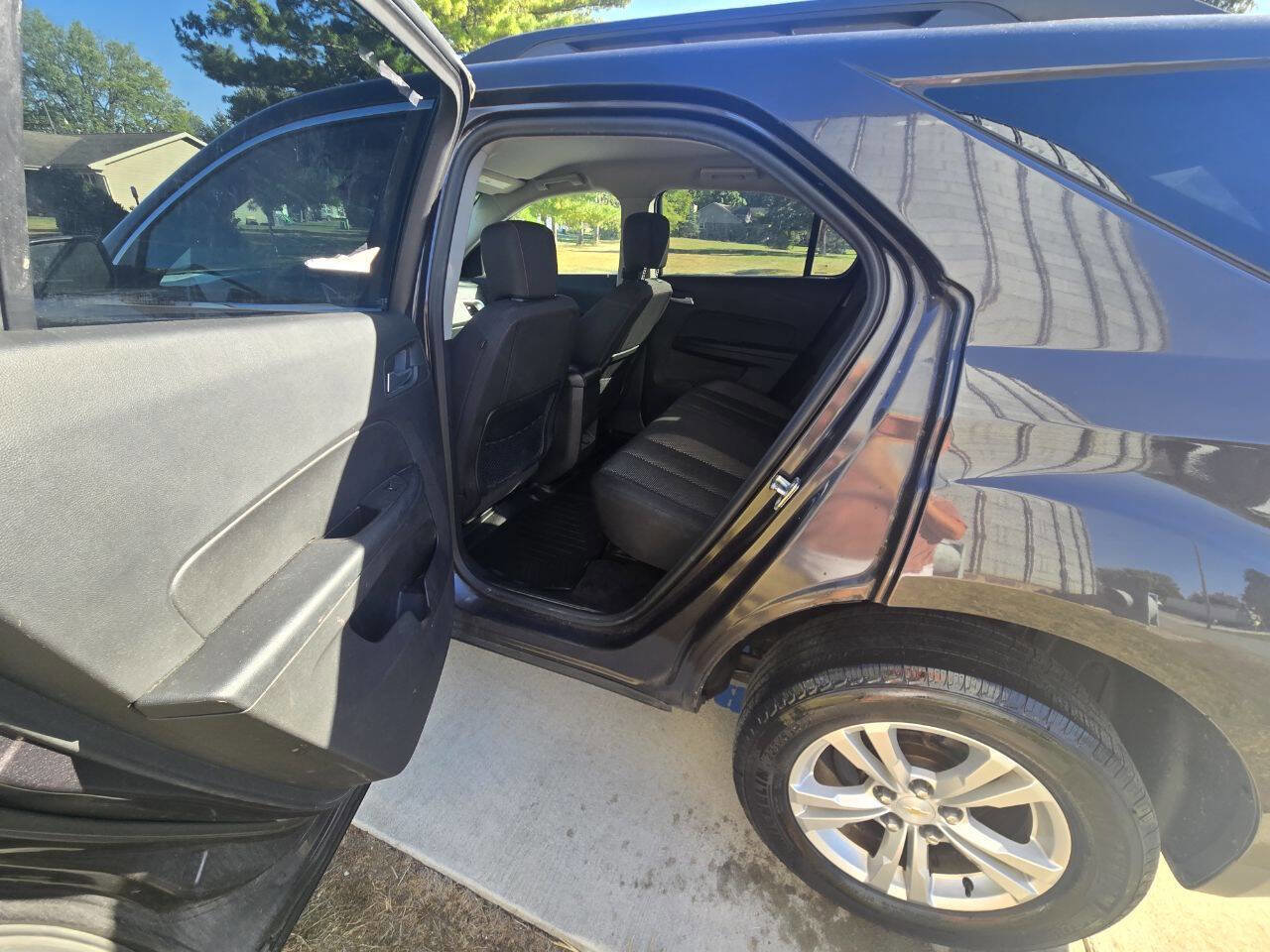 Used 2015 Chevrolet Equinox LT w/ Driver Convenience Package image 11