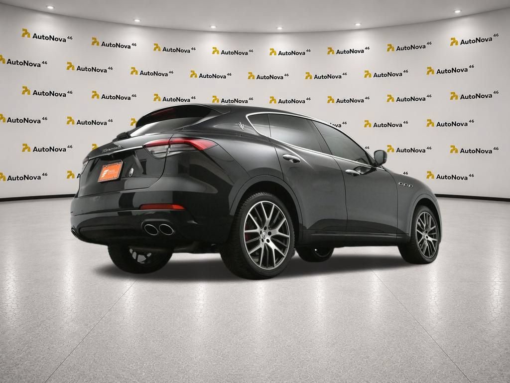Used 2022 Maserati Levante GT AWD/4WD image 50