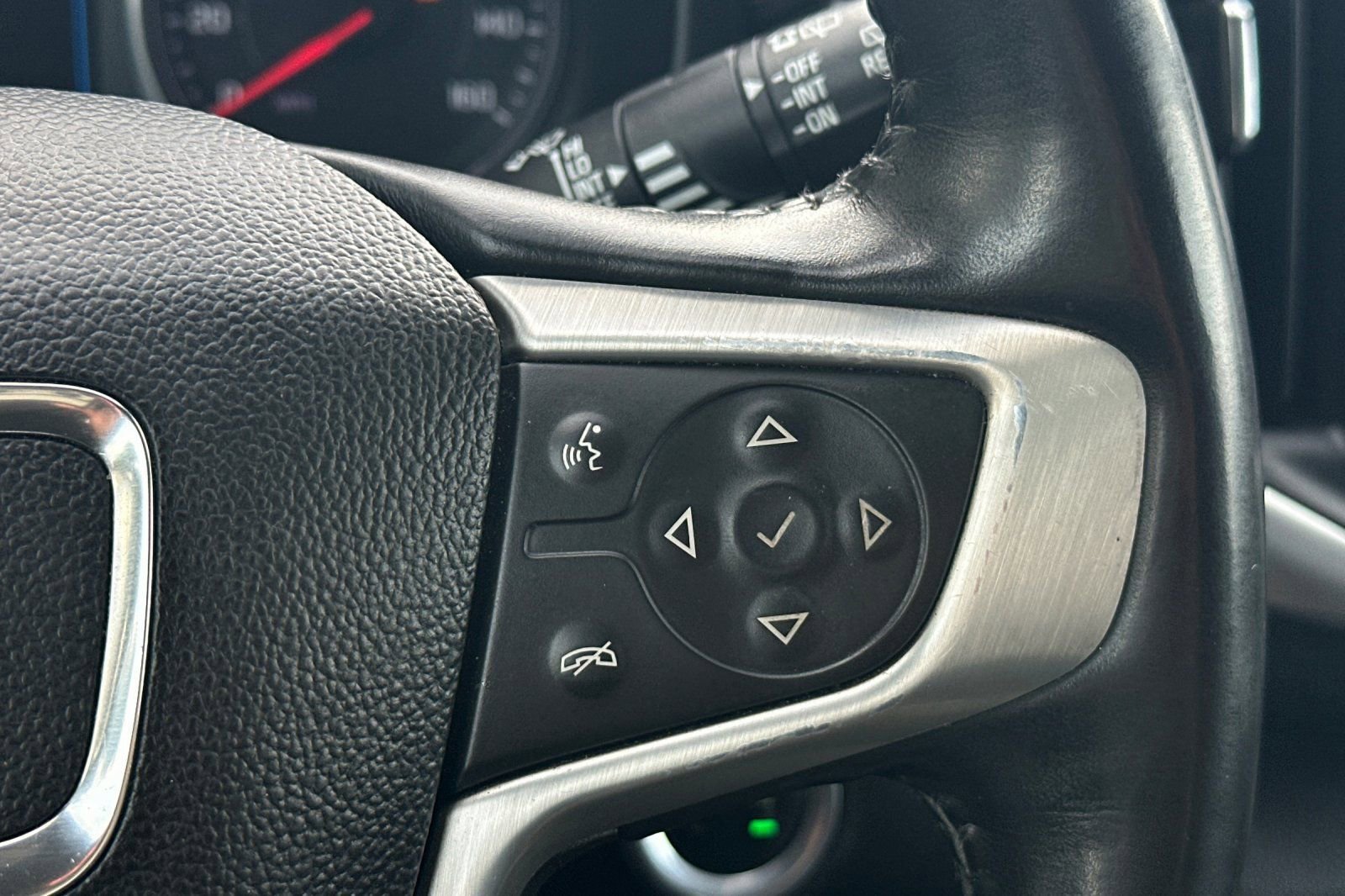 Used 2018 GMC Terrain SLT w/ Preferred Package image 27