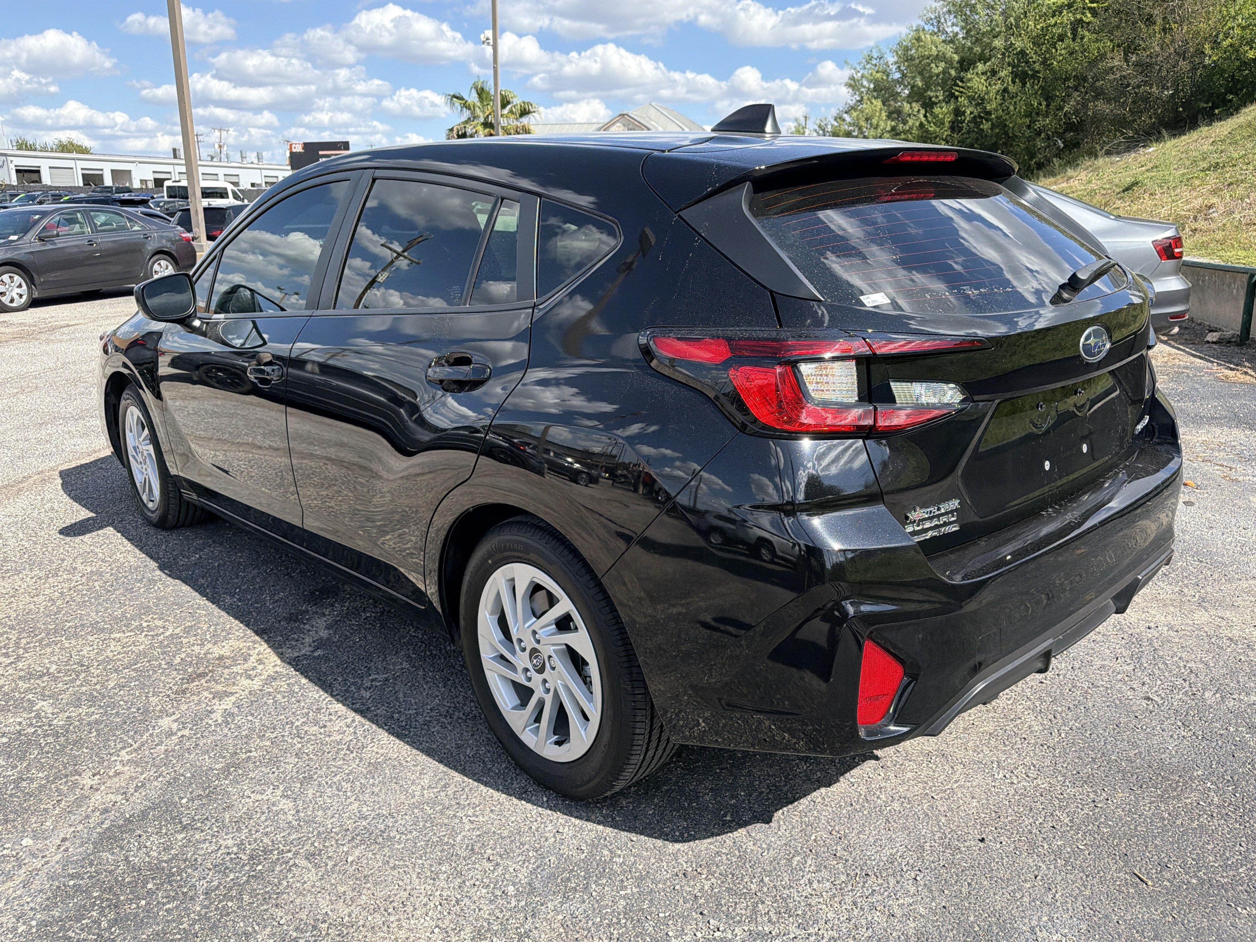 Certified 2025 Subaru Impreza 2.0i AWD/4WD image 5