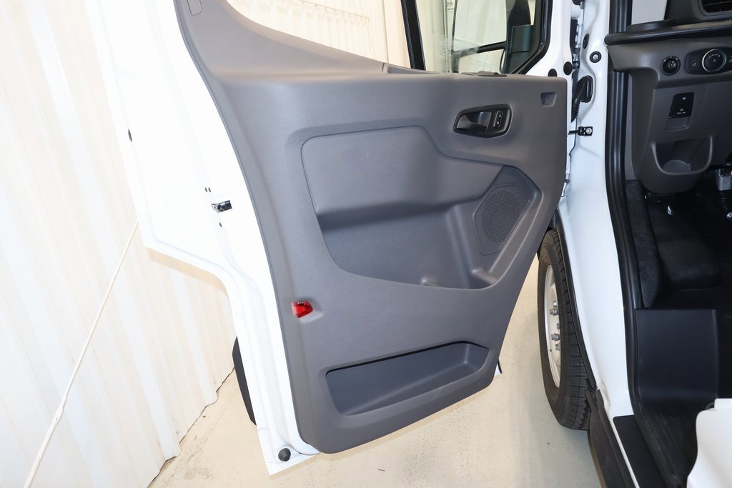 New 2025 Ford Transit 250 Low Roof image 9