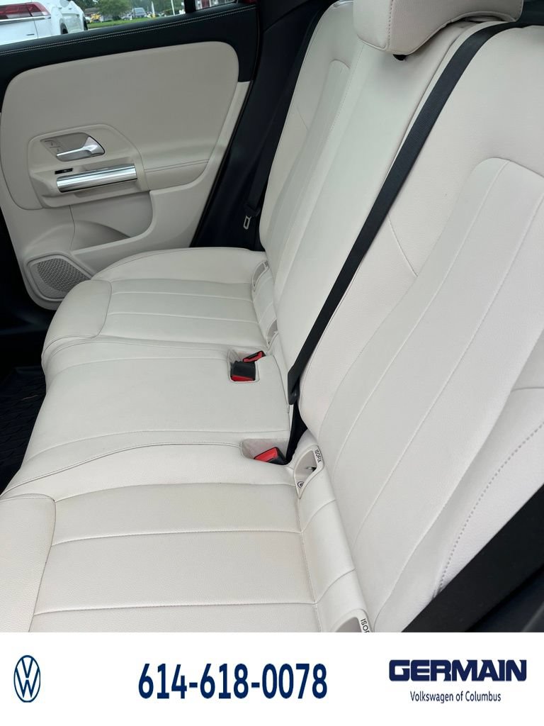 Used 2022 Mercedes-Benz GLA 250 4MATIC image 19