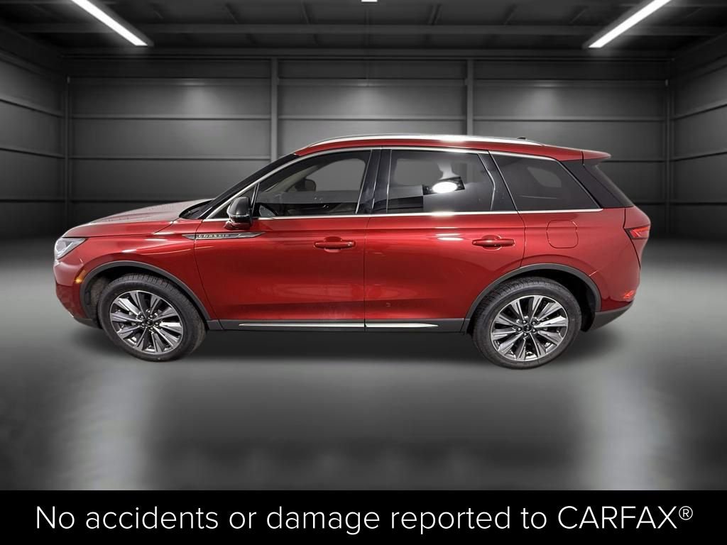 Certified 2022 Lincoln Corsair Reserve w/ Elements Package image 4