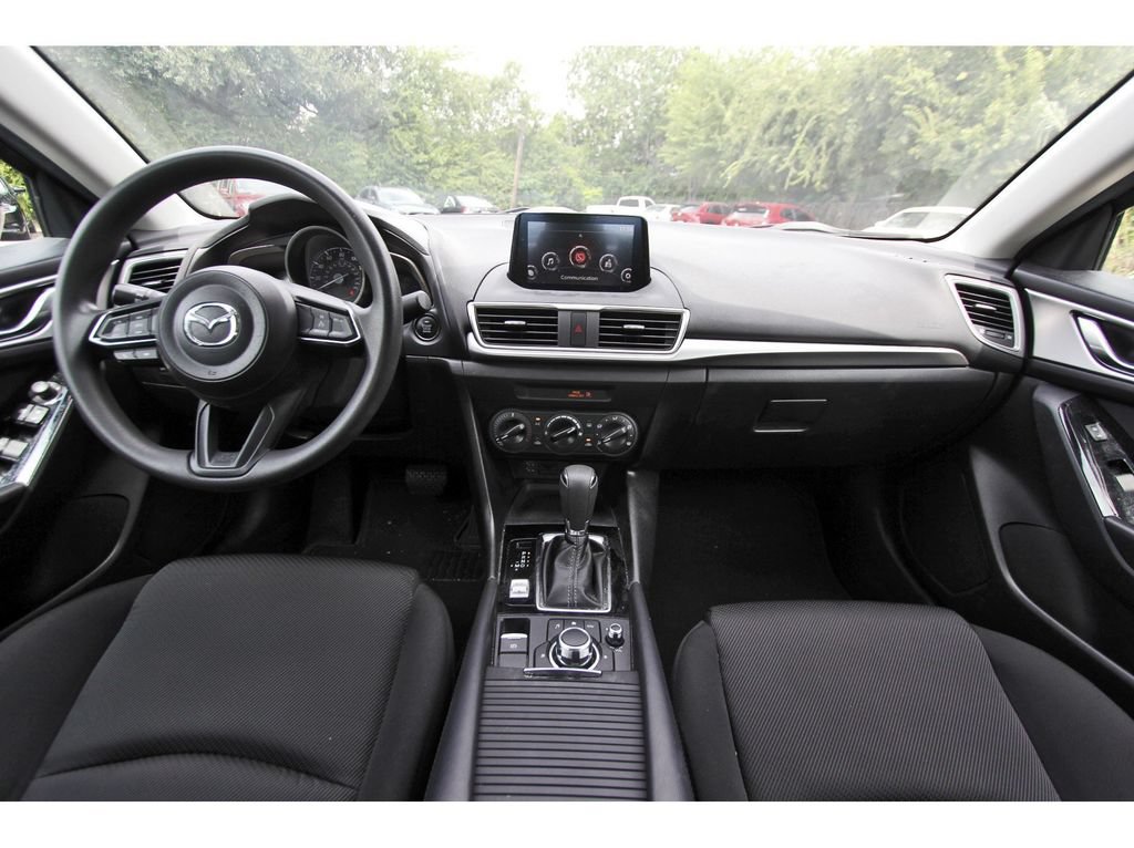 Used 2018 MAZDA MAZDA3 Sport FWD image 8